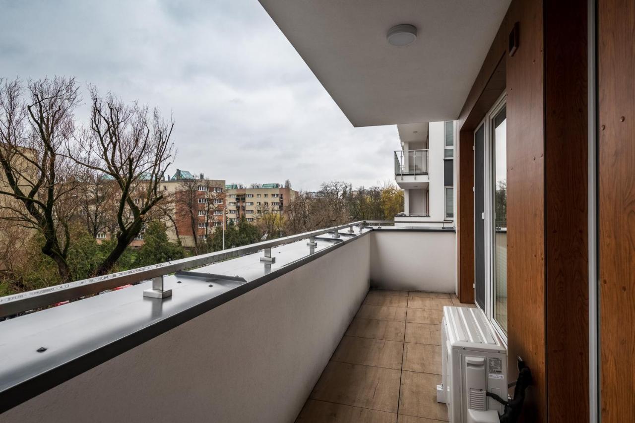 Warsaw Apartments 1 Sierpnia Street Exterior foto